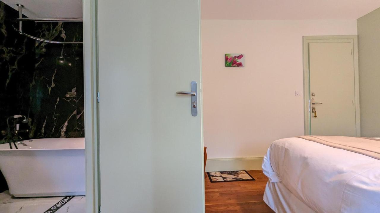 Chambres D'Hotes Cascarot Lechatelet Exterior foto